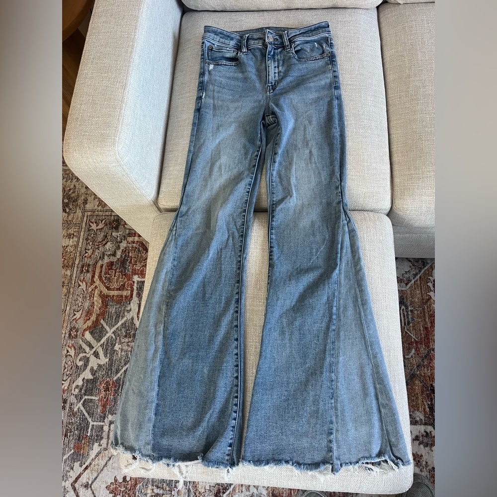 American Eagle Outfitters Light Blue Flare Jeans